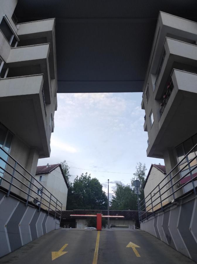 Premier Hotel Miskolc Buitenkant foto